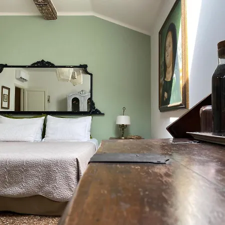 Blq 01boutique Panzió 4*